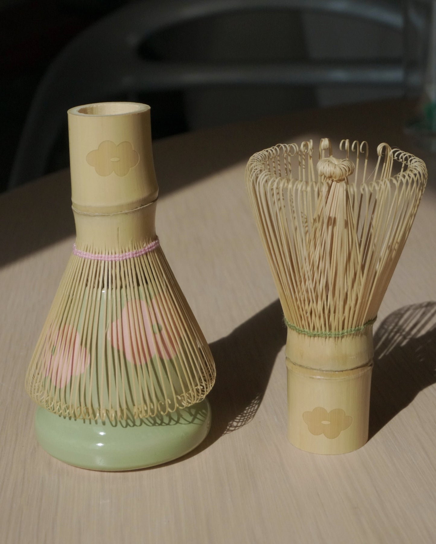 flower bamboo whisk